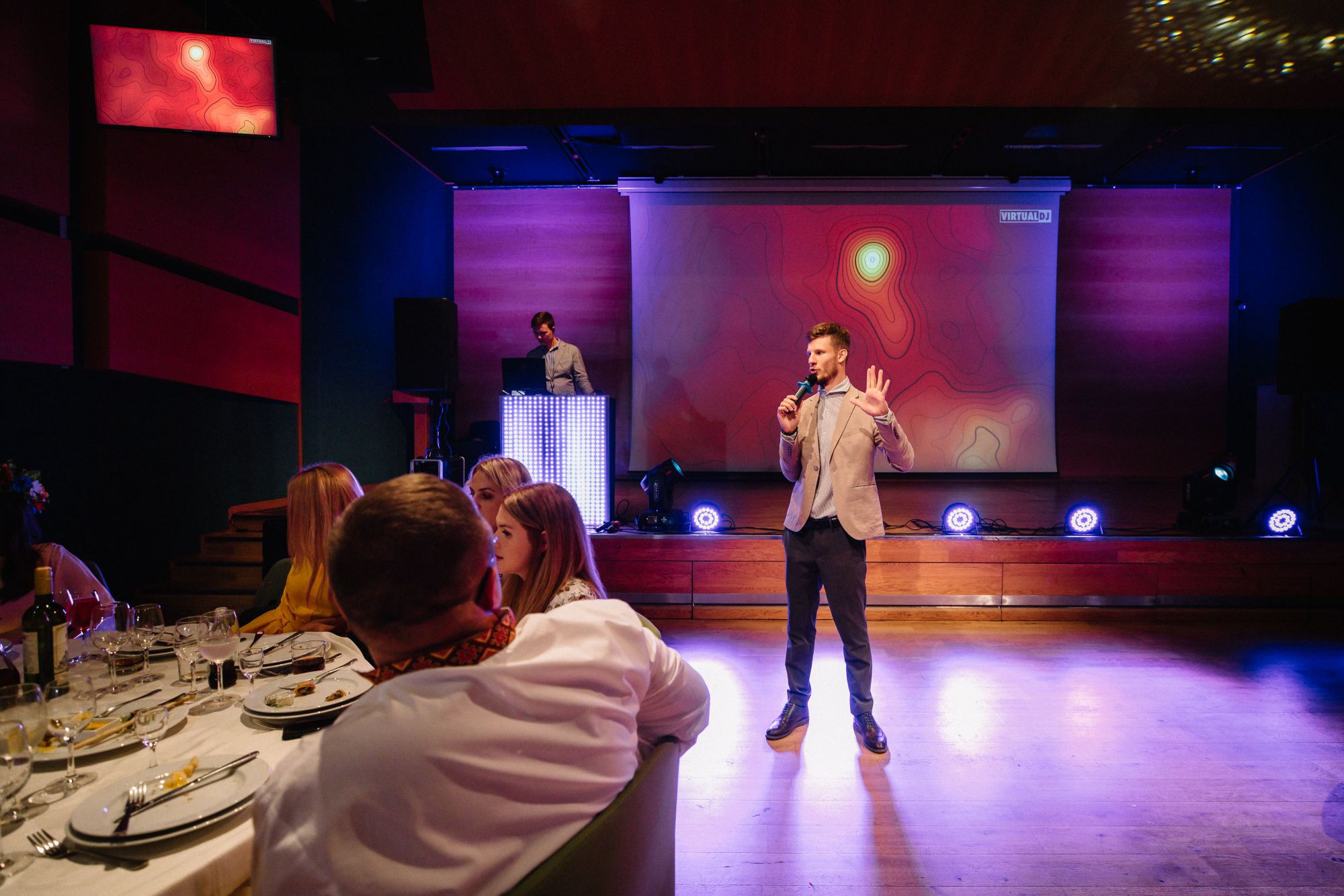 Ведущий мероприятий на Кипре Владимир Левчук